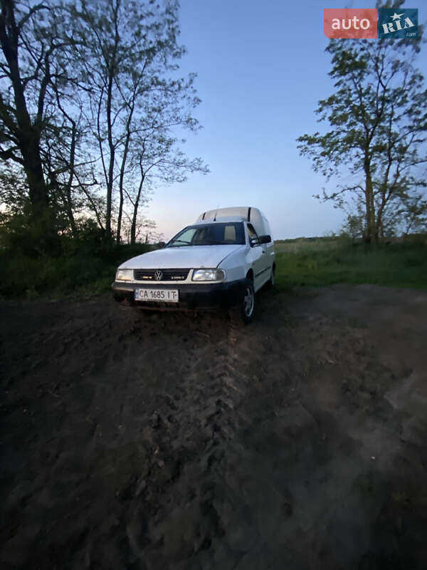 Минивэн Volkswagen Caddy 2002 в Черкассах
