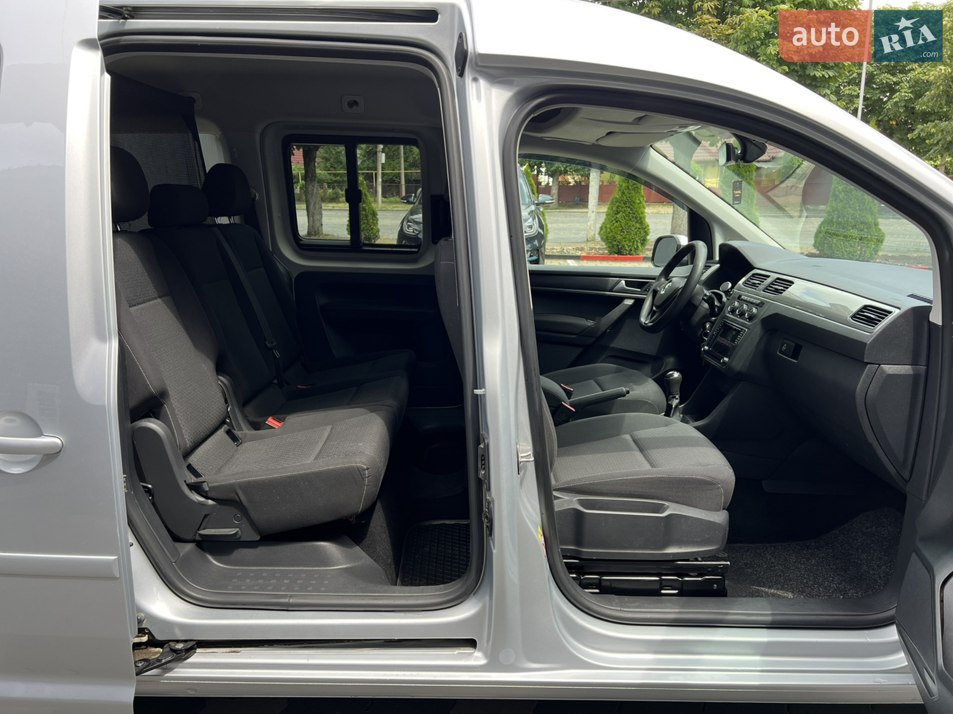 2017 Volkswagen Caddy - мініатюра 28