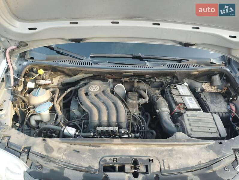 Минивэн Volkswagen Caddy 2009 в Запорожье