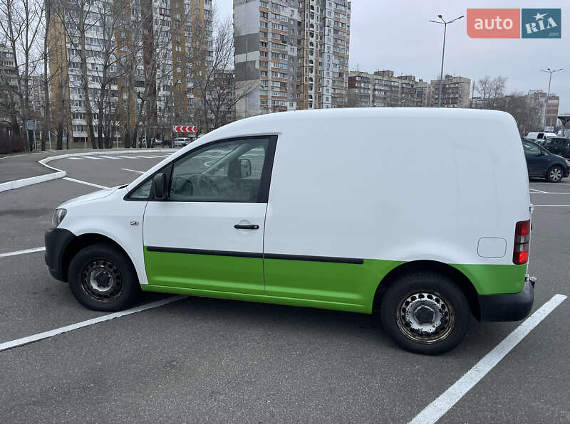 Volkswagen Caddy 2013