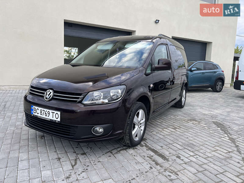 Минивэн Volkswagen Caddy 2010 в Львове