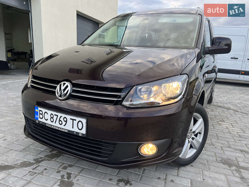 Минивэн Volkswagen Caddy 2010 в Львове