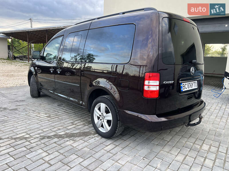 Минивэн Volkswagen Caddy 2010 в Львове