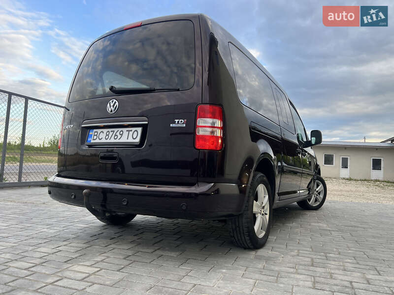 Минивэн Volkswagen Caddy 2010 в Львове