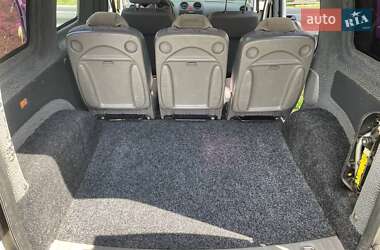 Минивэн Volkswagen Caddy 2004 в Ровно