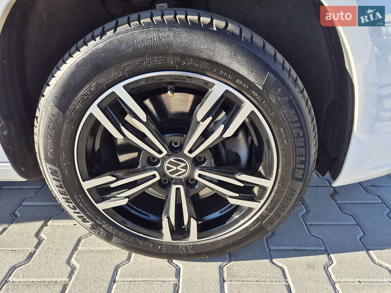 Минивэн Volkswagen Caddy 2020 в Ужгороде