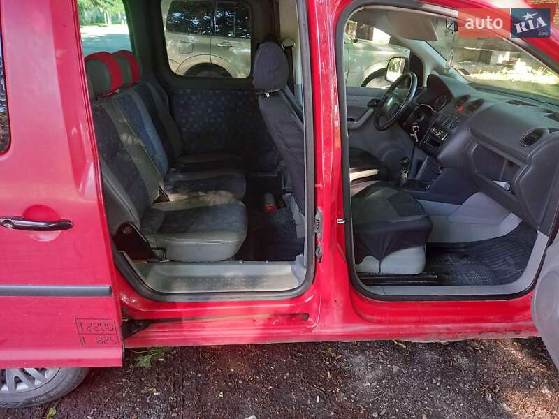 Volkswagen Caddy 2005