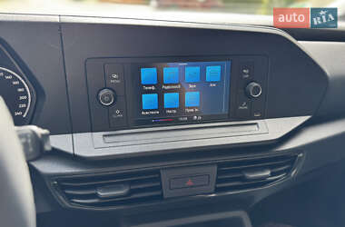 Грузовой фургон Volkswagen Caddy 2021 в 