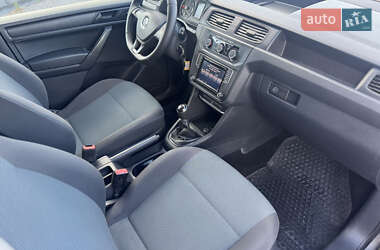 Мінівен Volkswagen Caddy 2016 в 