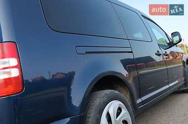 Минивэн Volkswagen Caddy 2011 в 