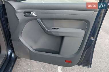Минивэн Volkswagen Caddy 2011 в 