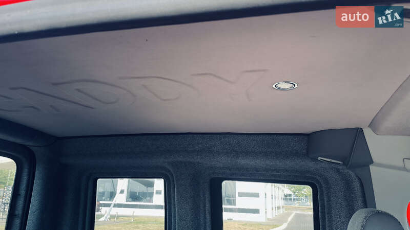 Минивэн Volkswagen Caddy 2005 в Чернигове