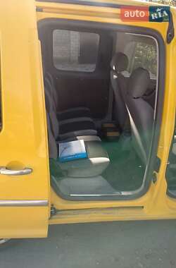Минивэн Volkswagen Caddy 2006 в 