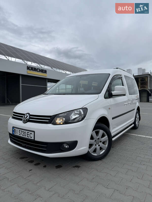 Минивэн Volkswagen Caddy 2015 в Луцке