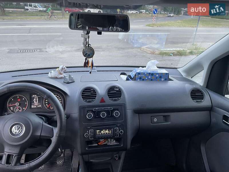Минивэн Volkswagen Caddy 2011 в Киеве фото 6 Минивэн Volkswagen Caddy 2011 в Киеве