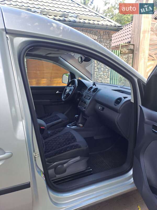 Минивэн Volkswagen Caddy 2010 в Белой Церкви