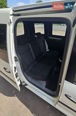 Минивэн Volkswagen Caddy 2009 в 