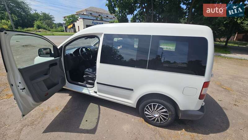 Минивэн Volkswagen Caddy 2009 в Прилуках