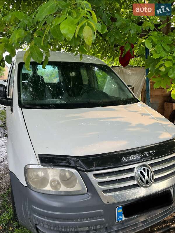 Минивэн Volkswagen Caddy 2009 в Чернобае
