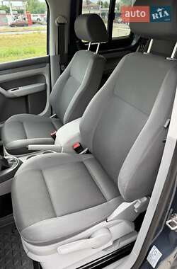 Минивэн Volkswagen Caddy 2010 в 