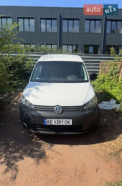 Вантажний фургон Volkswagen Caddy 2014 в Кривому Розі