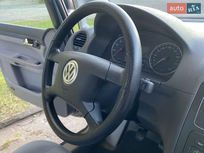 Мінівен Volkswagen Caddy 2005 в Хмельницькому