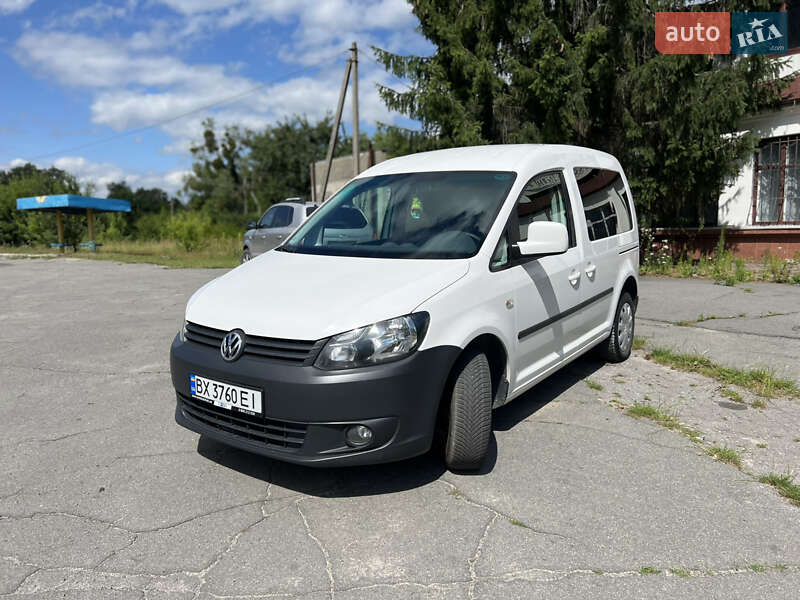 Минивэн Volkswagen Caddy 2010 в Славуте