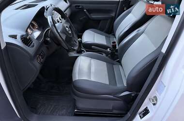 Минивэн Volkswagen Caddy 2013 в 
