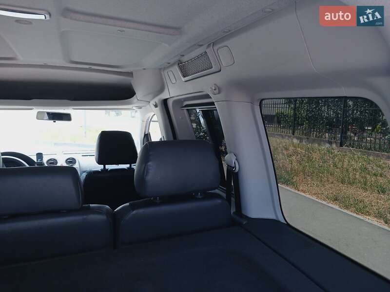 Минивэн Volkswagen Caddy 2011 в Виннице