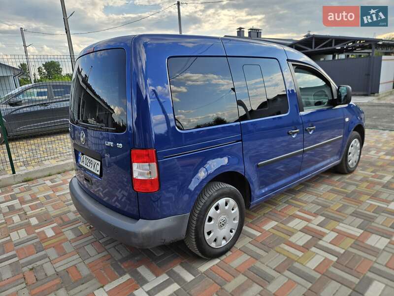 Минивэн Volkswagen Caddy 2007 в Киеве