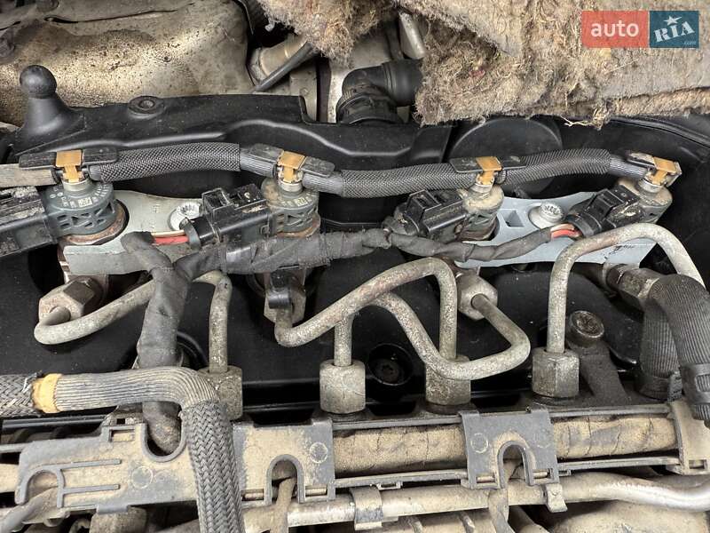Грузовой фургон Volkswagen Caddy 2013 в Городке