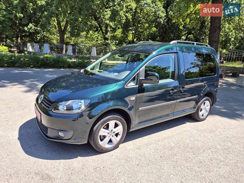 Минивэн Volkswagen Caddy 2012 в Полтаве