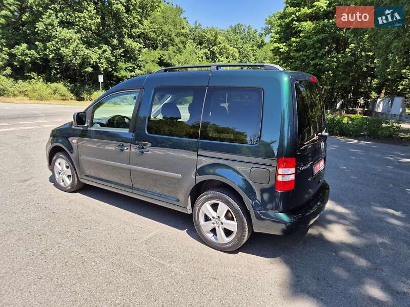 Минивэн Volkswagen Caddy 2012 в Полтаве