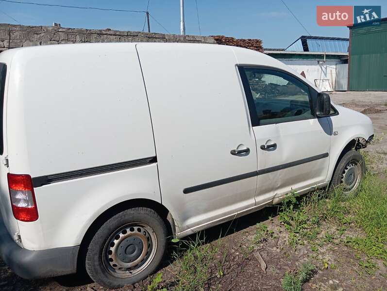 Грузовой фургон Volkswagen Caddy 2006 в Шостке