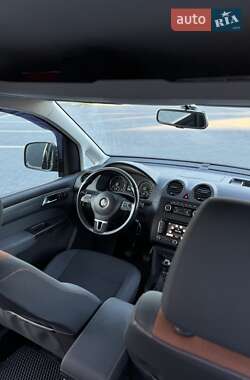 Минивэн Volkswagen Caddy 2013 в 