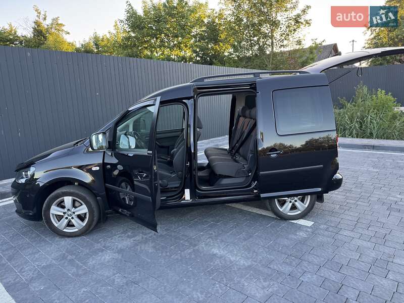 Минивэн Volkswagen Caddy 2013 в Самборе