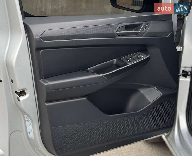 Грузовой фургон Volkswagen Caddy 2021 в Киеве