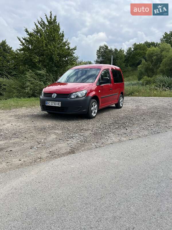 Минивэн Volkswagen Caddy 2011 в 