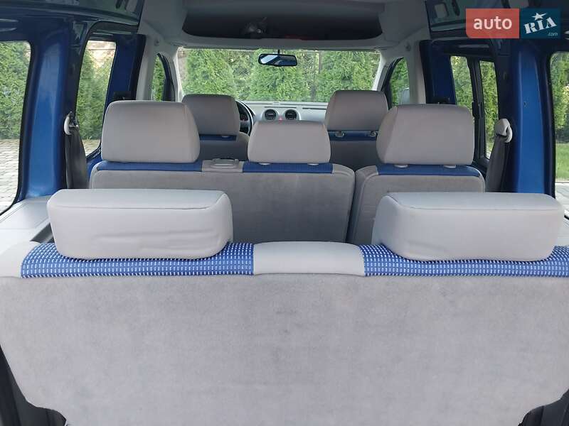 Минивэн Volkswagen Caddy 2009 в Ходорове