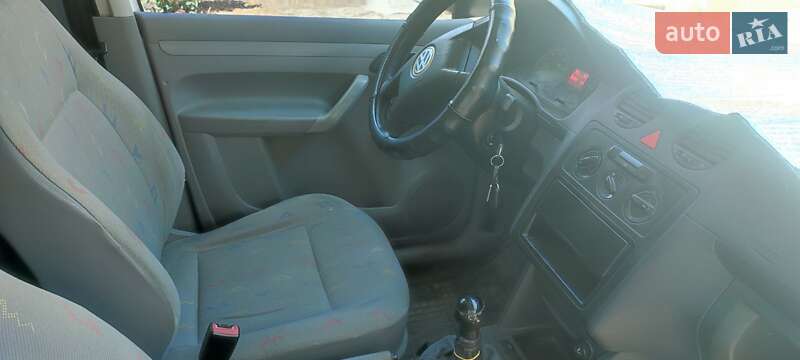Минивэн Volkswagen Caddy 2005 в Петриковке