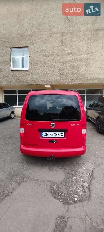 Минивэн Volkswagen Caddy 2008 в Новоселице