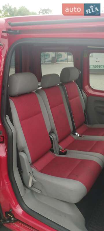 Минивэн Volkswagen Caddy 2008 в Новоселице