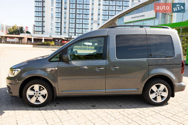 Минивэн Volkswagen Caddy 2016 в Луцке