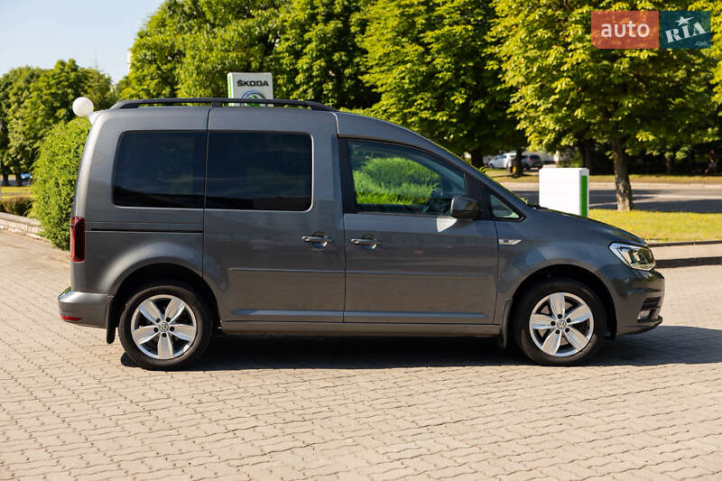 Минивэн Volkswagen Caddy 2016 в Луцке