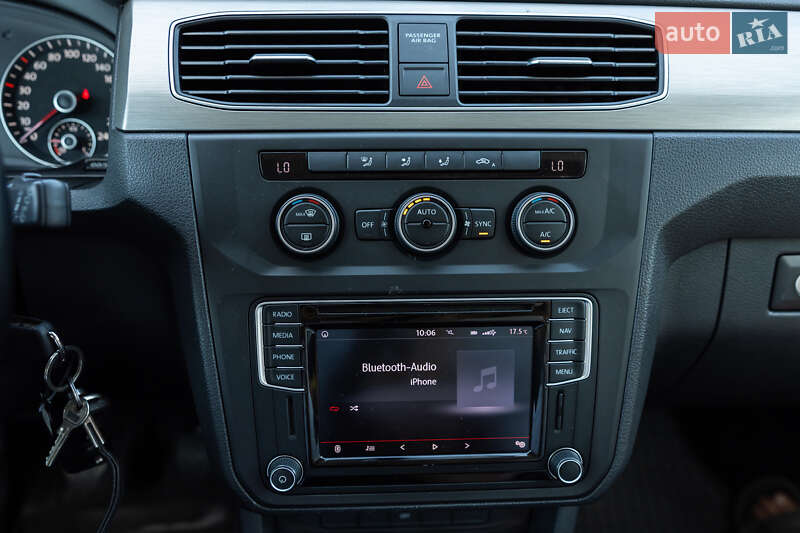Минивэн Volkswagen Caddy 2016 в Луцке