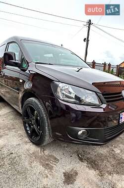 Минивэн Volkswagen Caddy 2014 в Сарнах