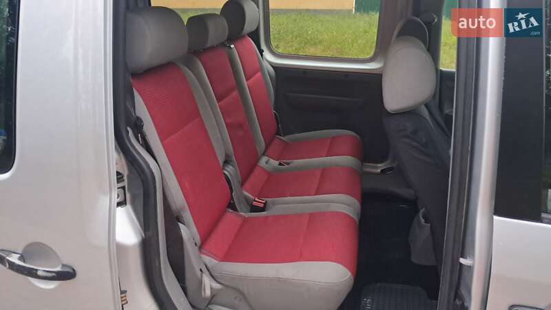Минивэн Volkswagen Caddy 2005 в Коростене