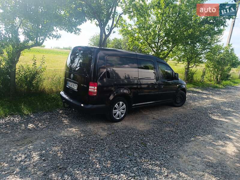 Минивэн Volkswagen Caddy 2015 в Хмельницком