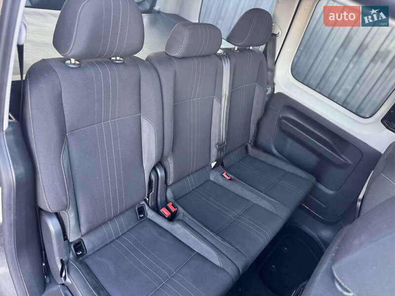 Мінівен Volkswagen Caddy 2017 в Сарнах