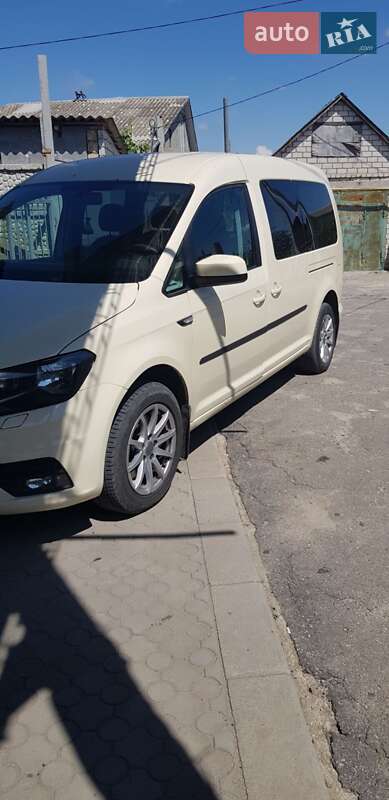 Мінівен Volkswagen Caddy 2016 в Миколаєві